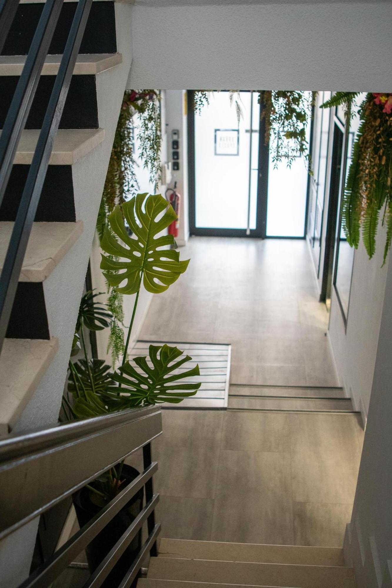 Urban Spaces Aparthotel